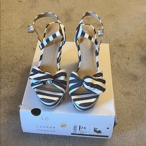 LC Lauren Conrad Navy and White Striped Bow Platform Sandals